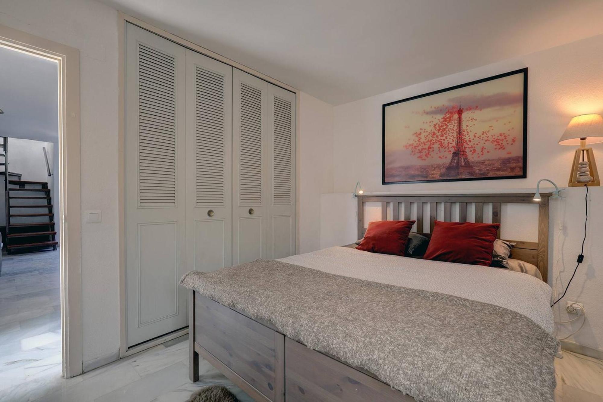 082 - Stunning Sea Views Beachfront Apartment 베날마데나코스타 외부 사진